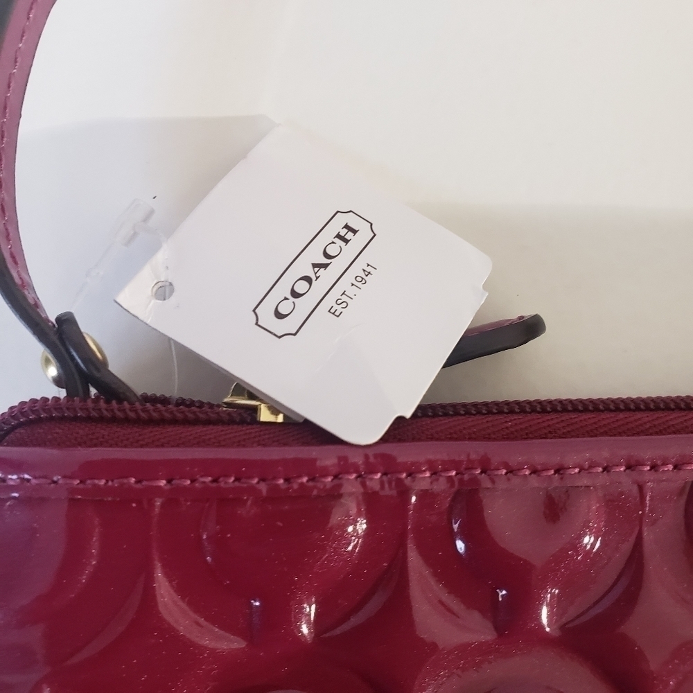 Coach Peyton Embossed Patent Leather - Picture 5 of 12